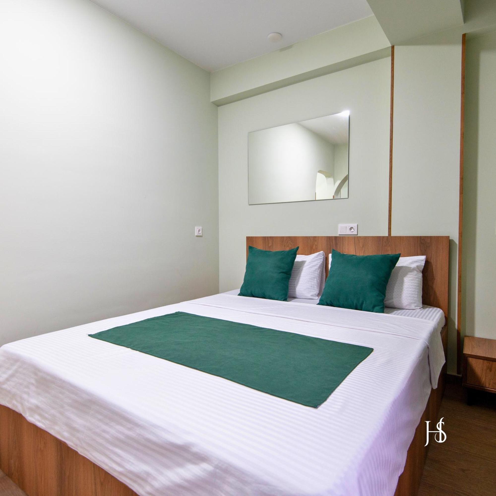 Hotel Serenity Tiflis Exterior foto